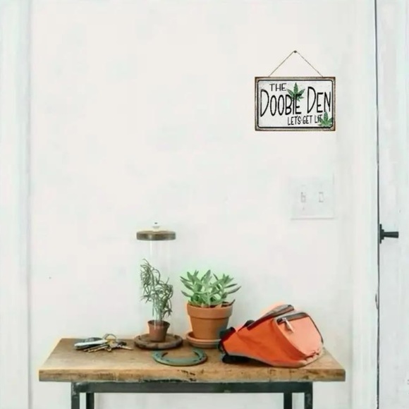 HP | "The Doobie Den Lets Get Lit" Sign - Picture 3 of 4